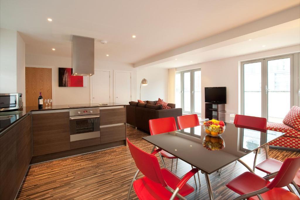 Superior Two-Bedroom Apartment,448641153:JPEG