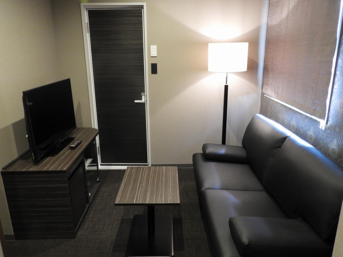 Standard Double Room Non-Smoking,628847334:JPEG