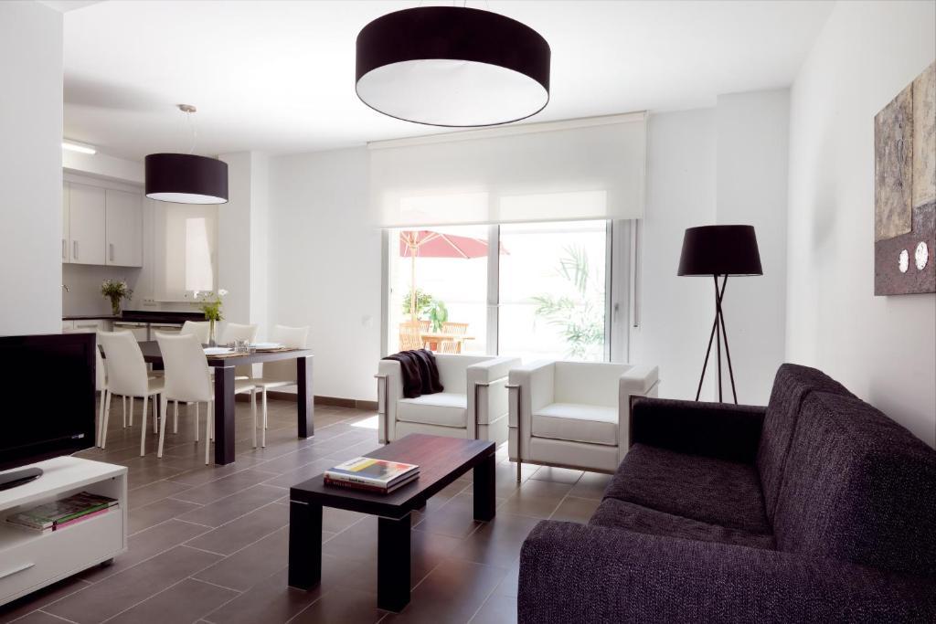 Maisonette-Apartment mit 3 Schlafzimmern und Terrasse (3-6 Erwachsene)