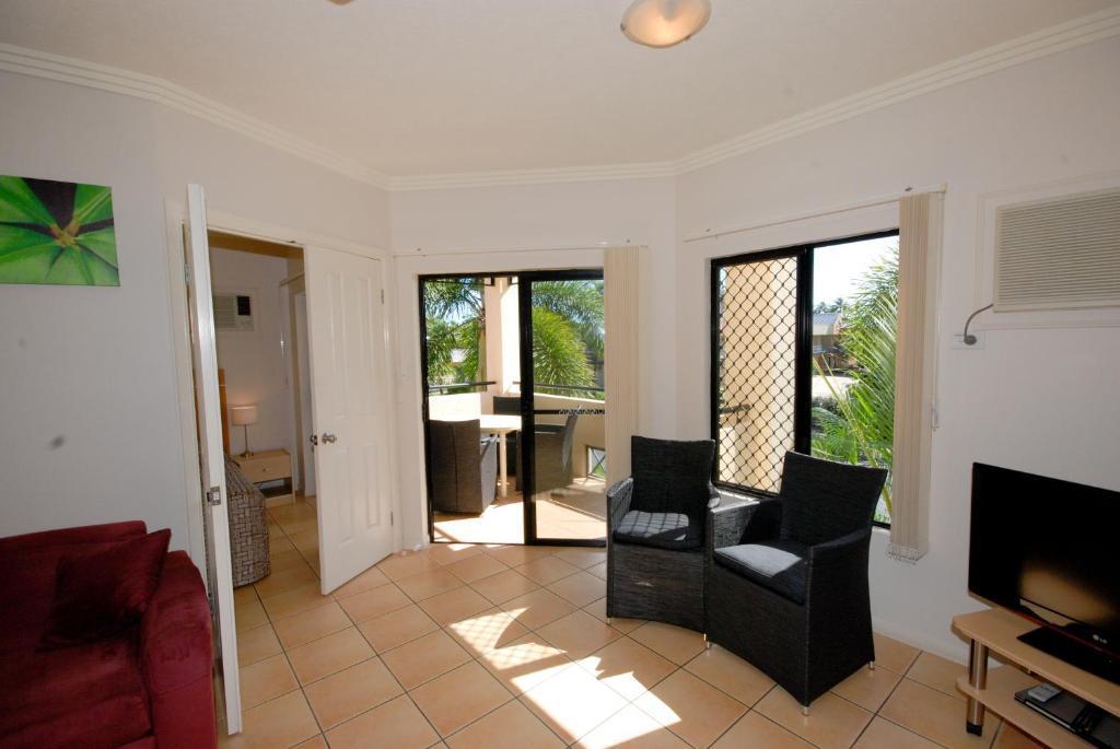 Quadruple Room Private Bathroom