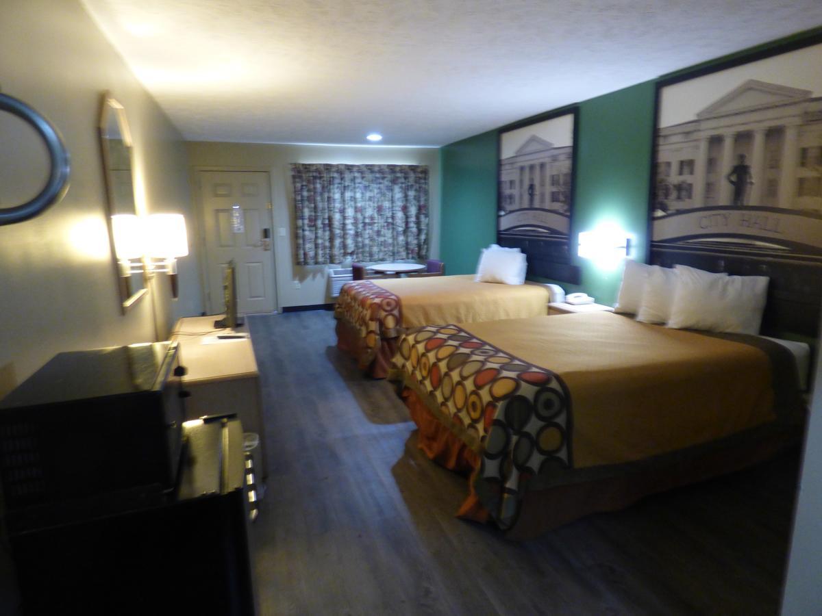 Double Room Two Double Beds Non-Smoking