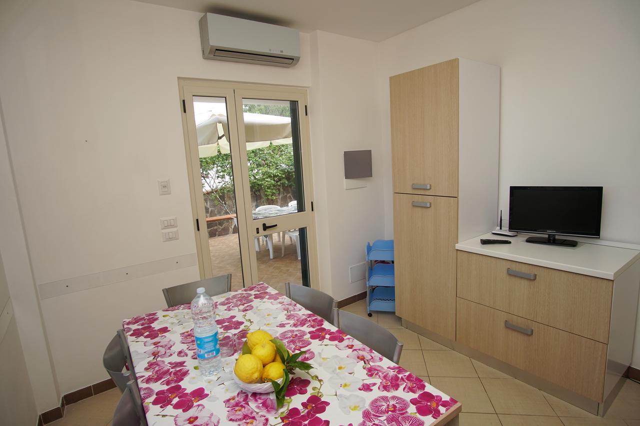 Three-Bedroom Apartment,647156346:JPEG