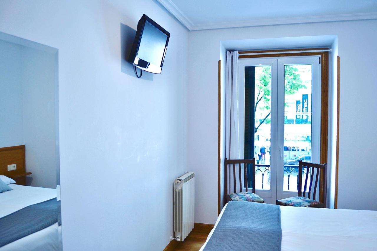 Double or Twin Room Balcony