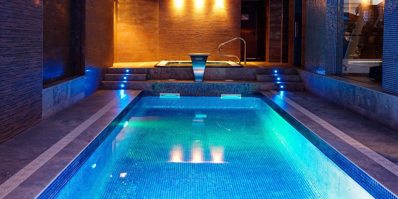 Premium Suite