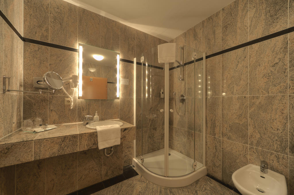 Standard Doppelzimmer - Flussseite
