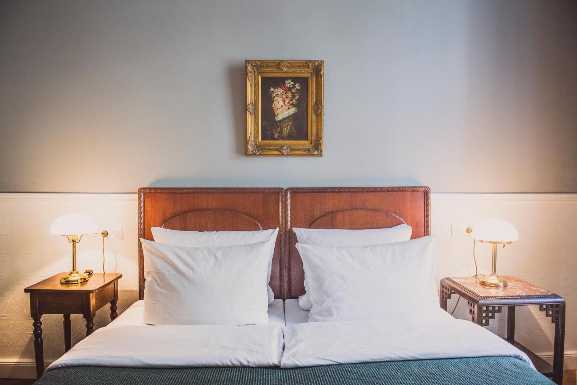 Doppelzimmer Chambre