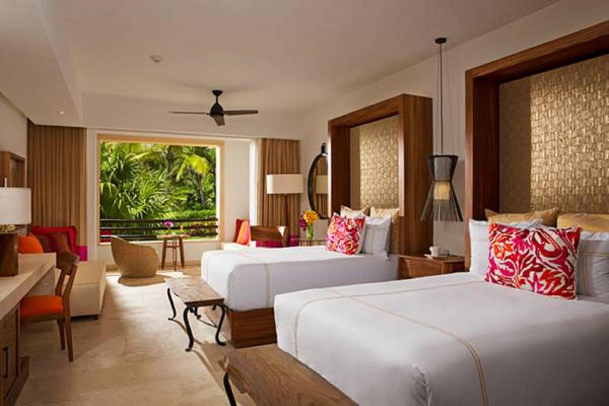 Suite Junior Double - Vue Tropicale