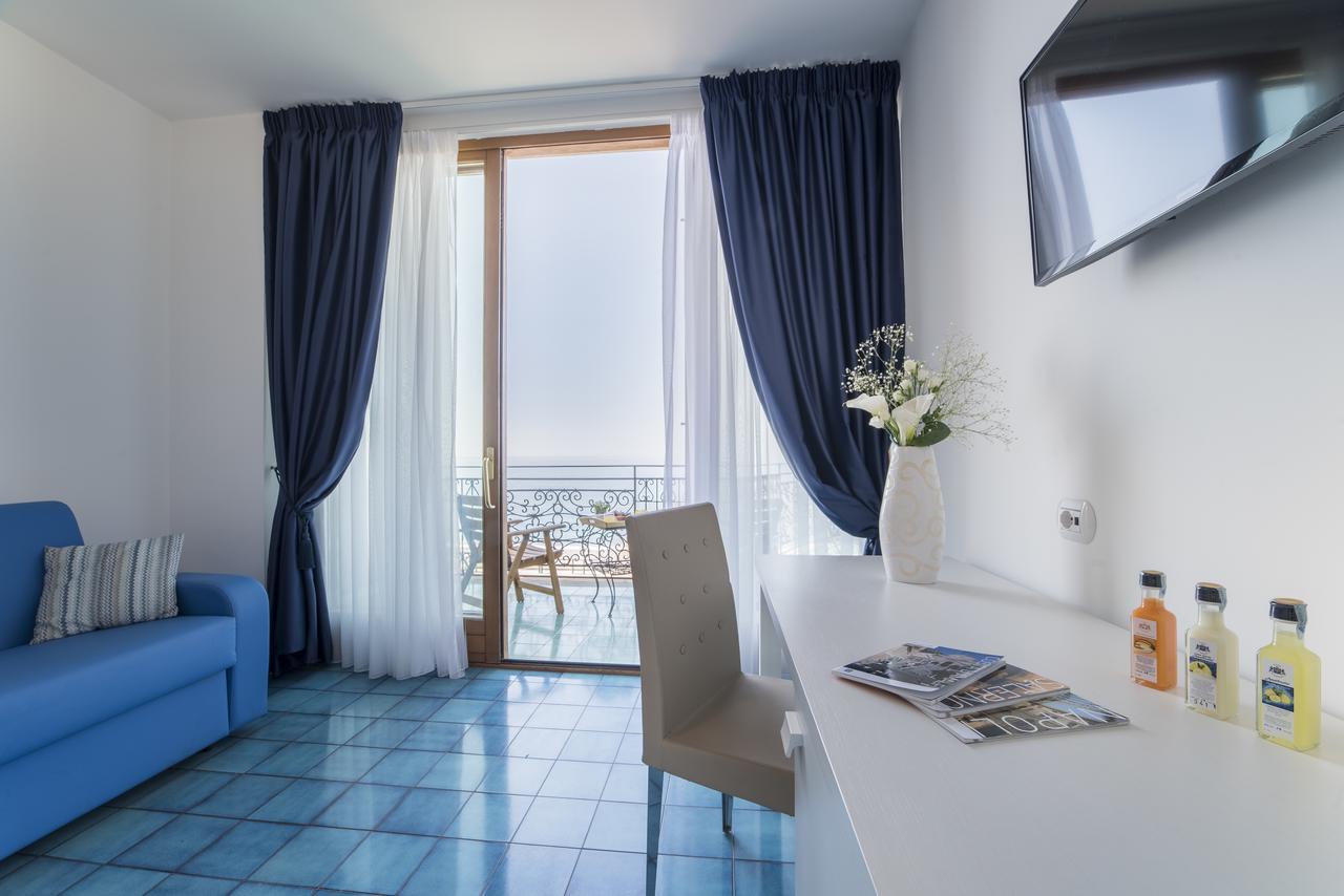 Family Room Sea View