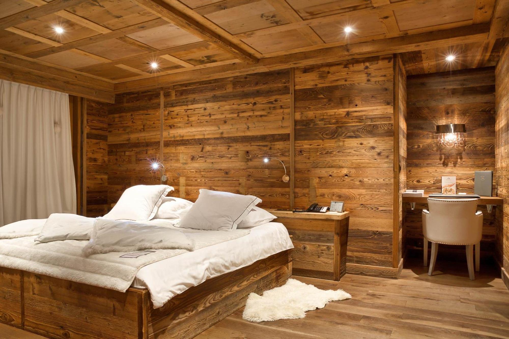Luxury Suite,719355904:JPEG