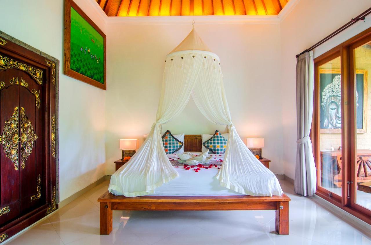 One Bedroom Villa with Private Pool & Rice Field View