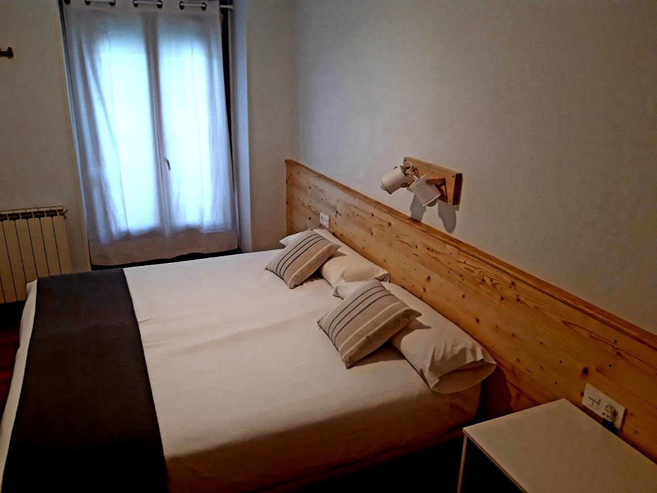 Double or Twin Room Balcony