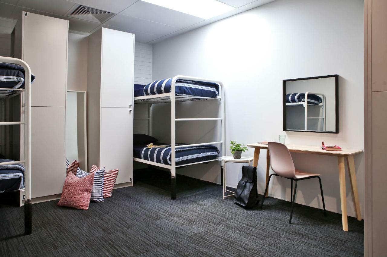 6 Bed Female Dorm
