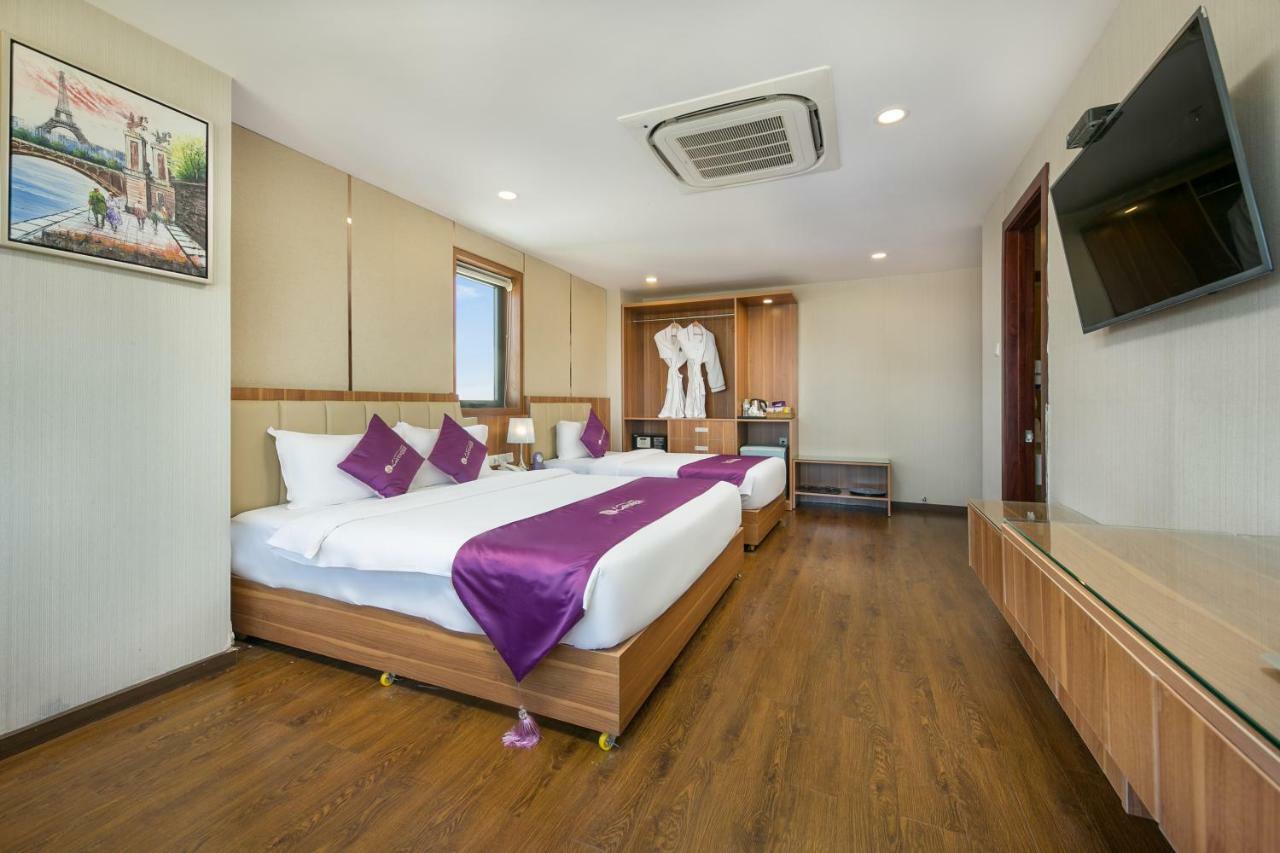 Superior Twin Room City View
