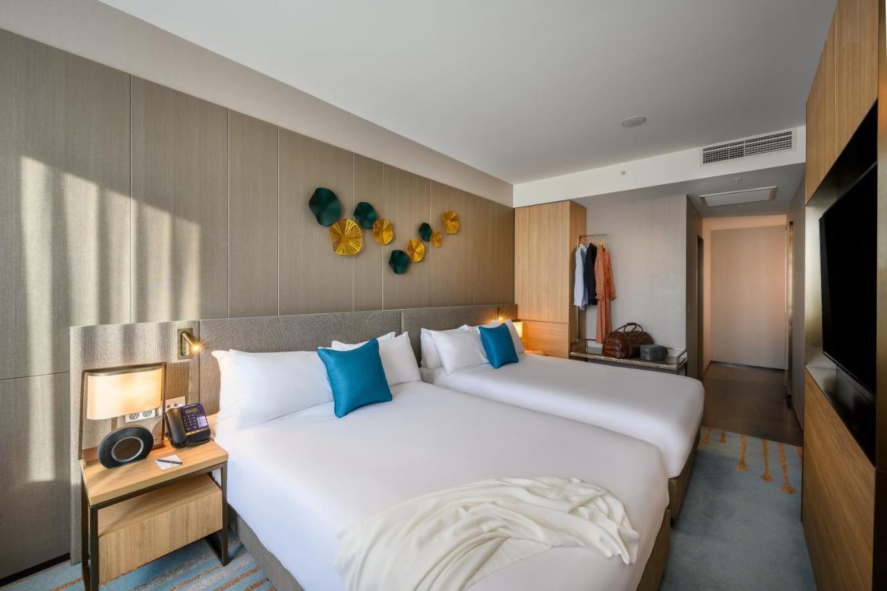 Deluxe Doppelzimmer mit 2 Doppelbetten