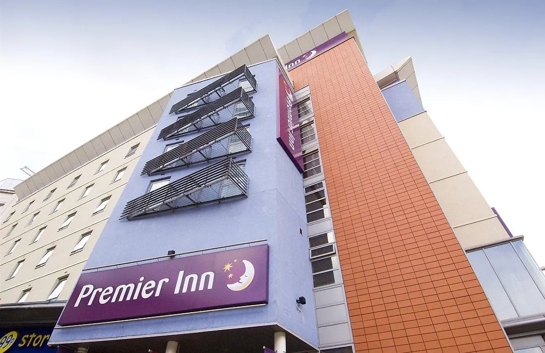 Premier Inn Sheffield City Centre-1