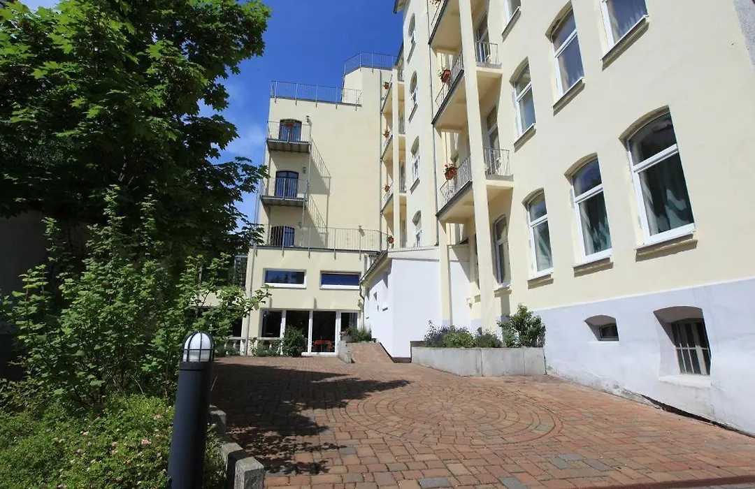 Adesso Hotel-1