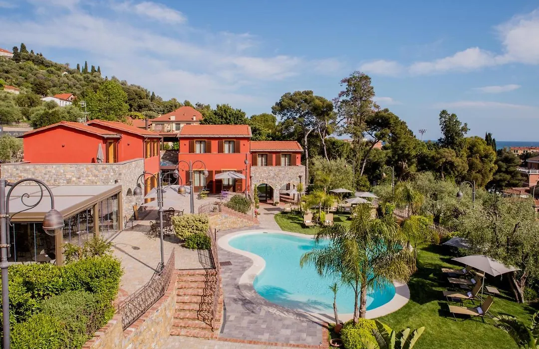 Leonardo Resort-1