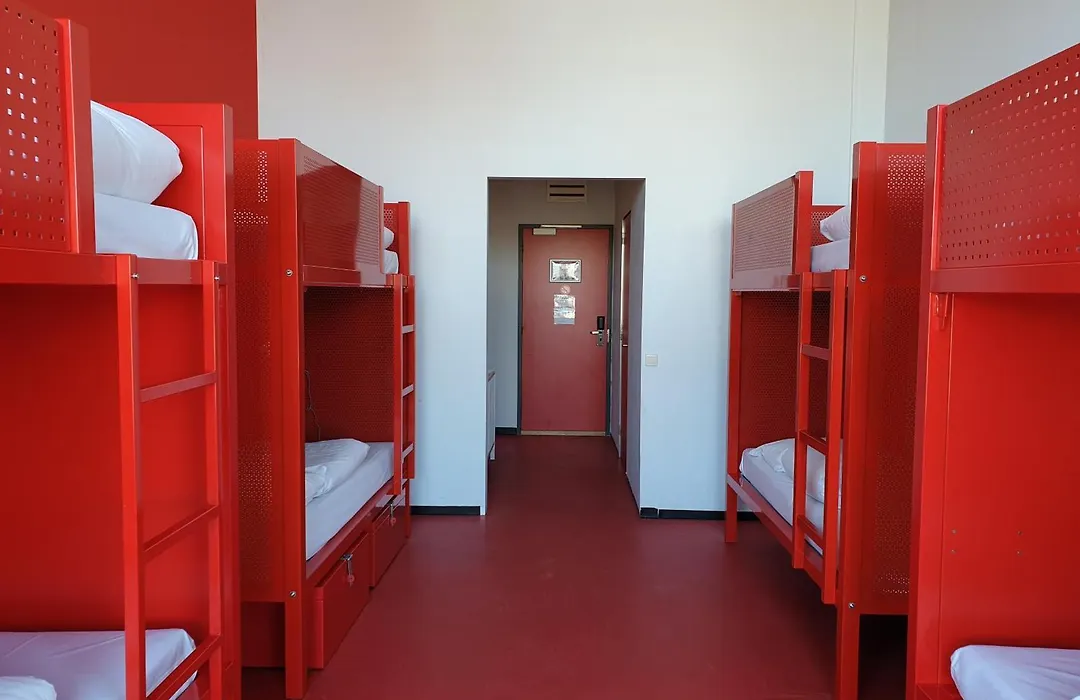 Wow Amsterdam Hostel-1