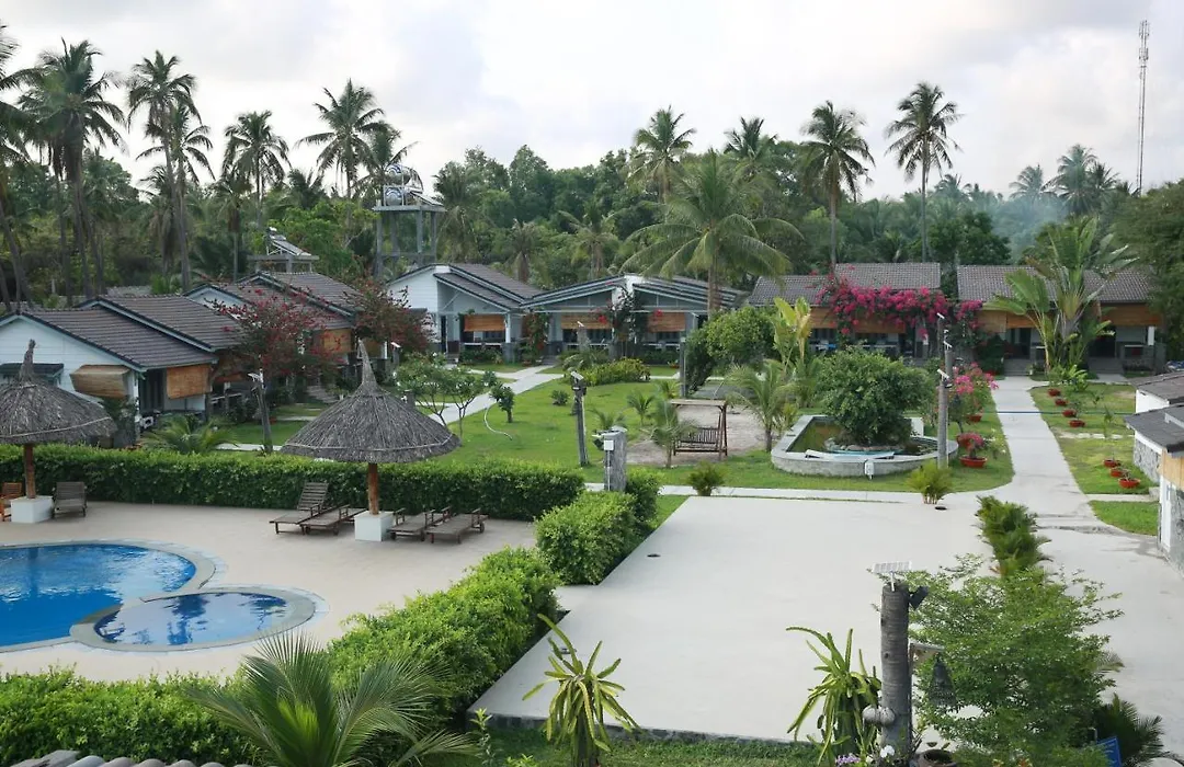 Catsen Bungalows & Pool Phan Thiet-1
