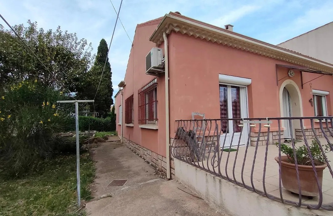 Chez Regine-1
