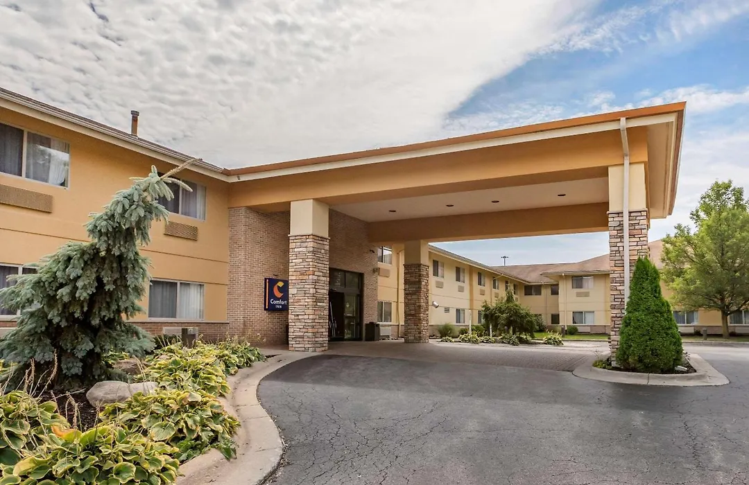 Comfort Inn Okemos - East Lansing-1