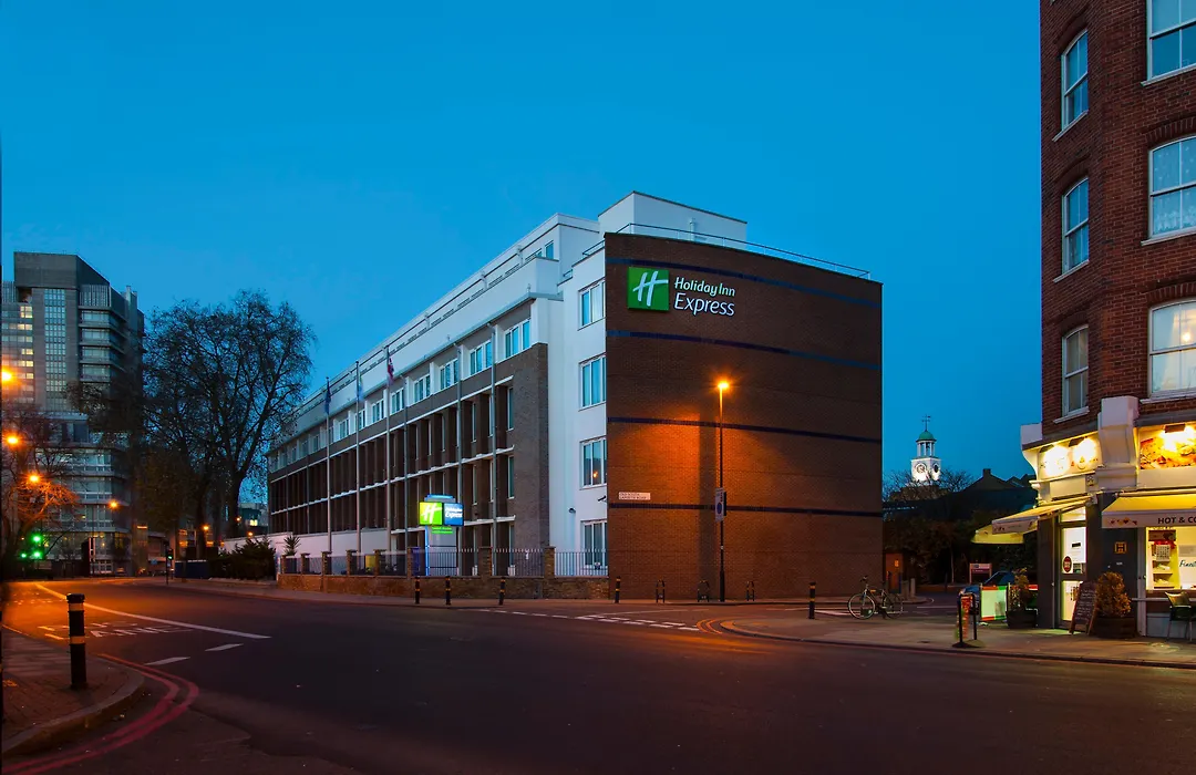 Holiday Inn Express London - Vauxhall Nine Elms, An Ihg Hotel-1