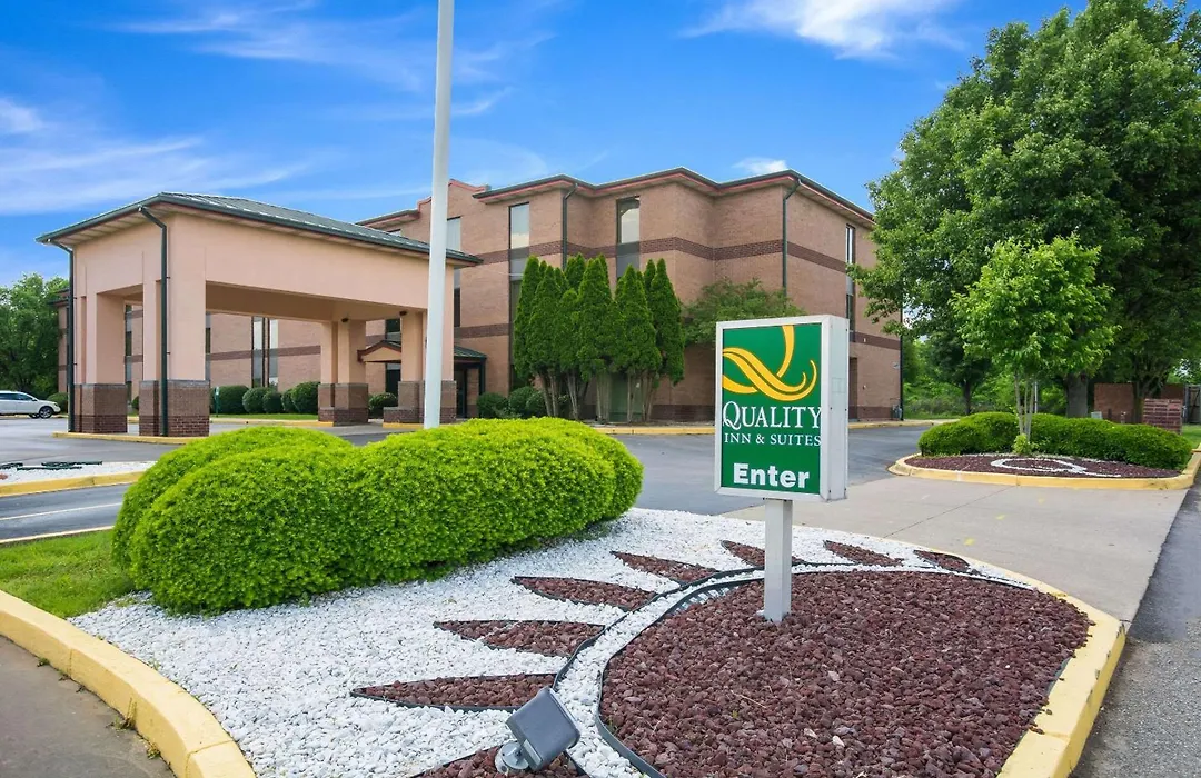 Quality Inn & Suites Sellersburg - Louisville Area-1