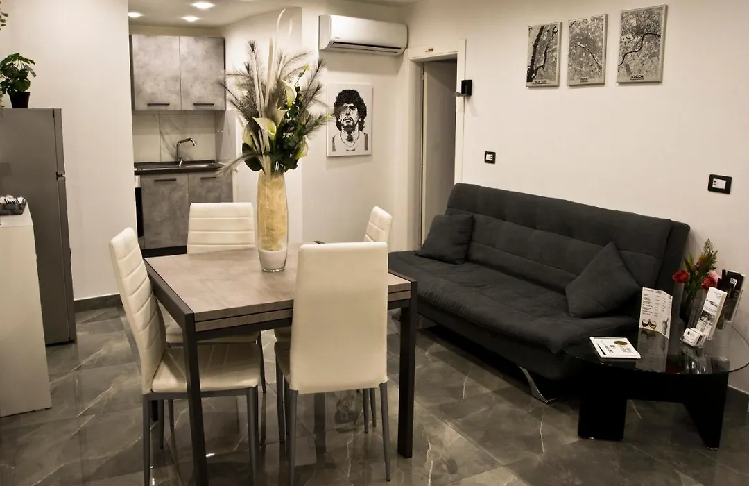 Suite Napoli Sotterranea Con Jacuzzi-1
