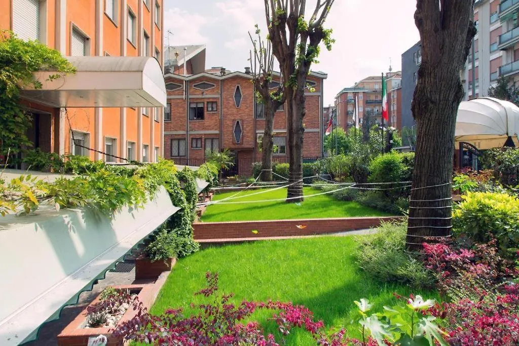 Eco Hotel Milano & Bioriso Restaurant-1