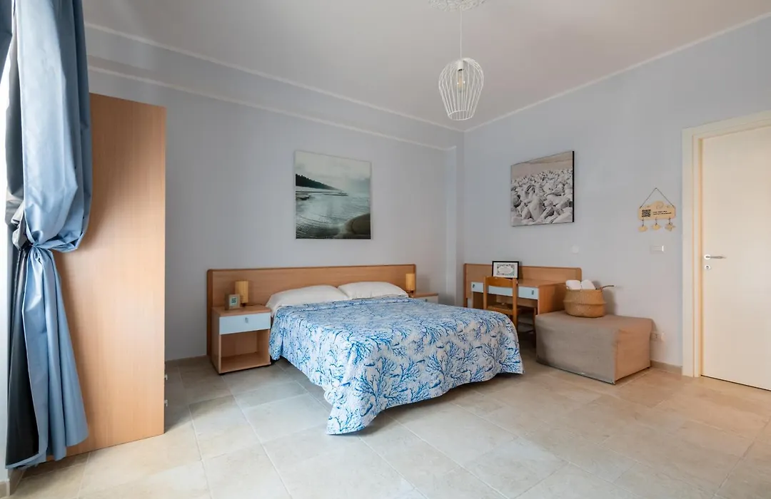 Appartamenti Riva Vieste Suites-1