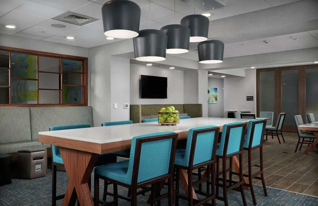 Hampton Inn Burley-1