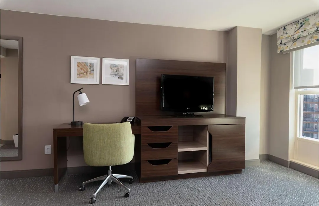 Hampton Inn & Suites Arlington Crystal City Dca-1
