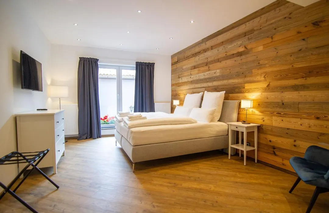 Schiefer Suite Hotel&Apartments-1