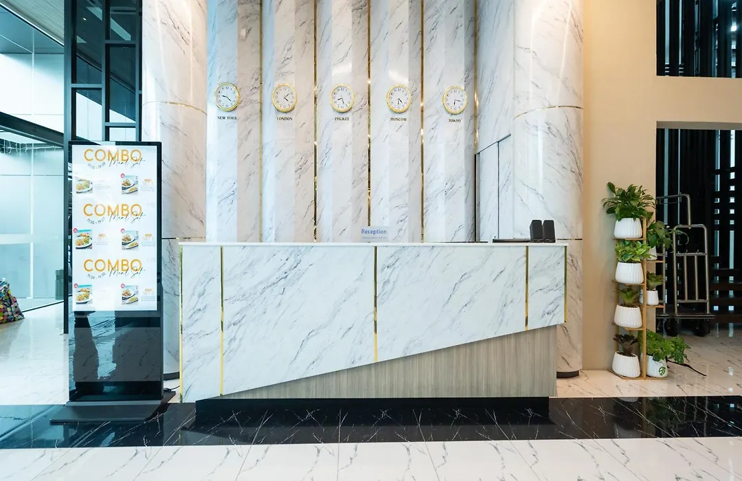 The Bay Exclusive Hotel-1