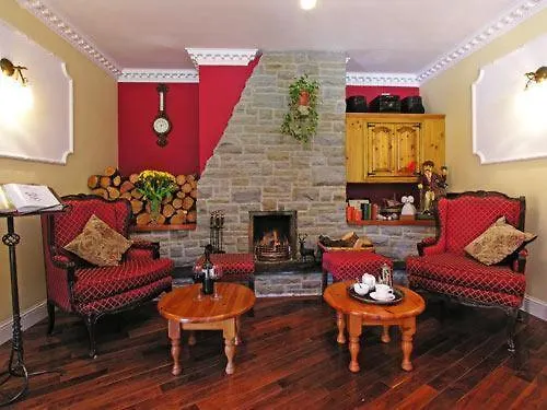 19Th Green Guesthouse-1