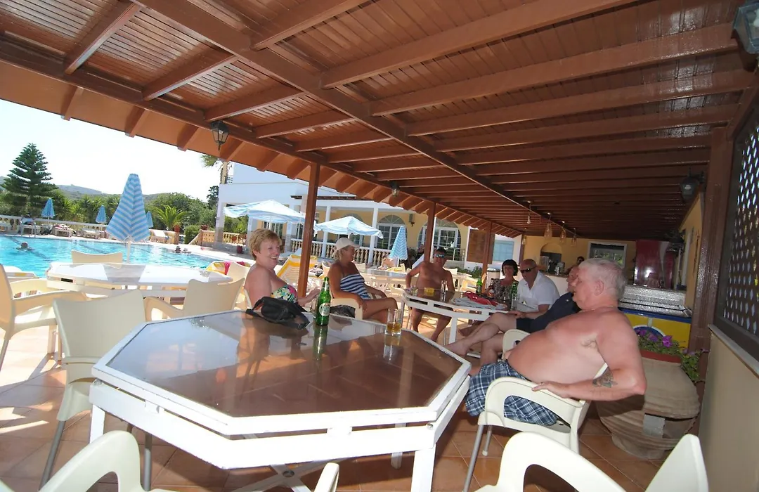 Zeus Hotel-1
