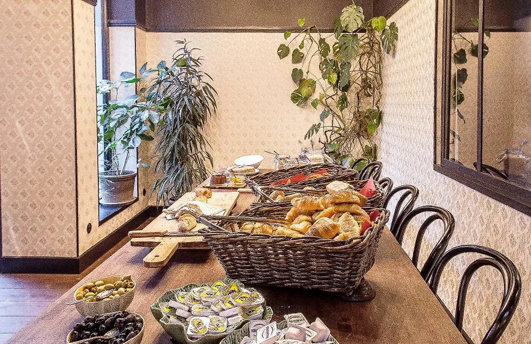 Latroupe Hotel Jardin Secret-1