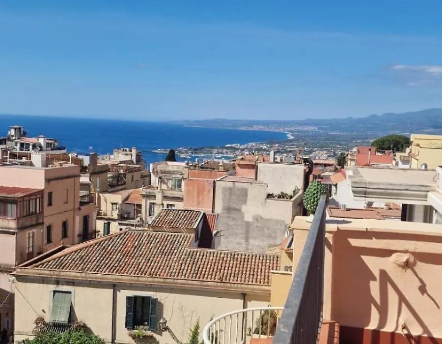 Villa Floresta Taormina-1