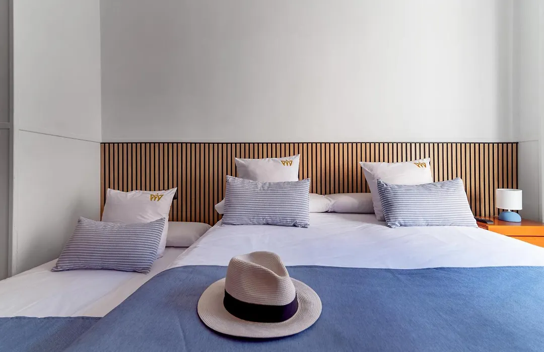 Hotel Reina Mora-1