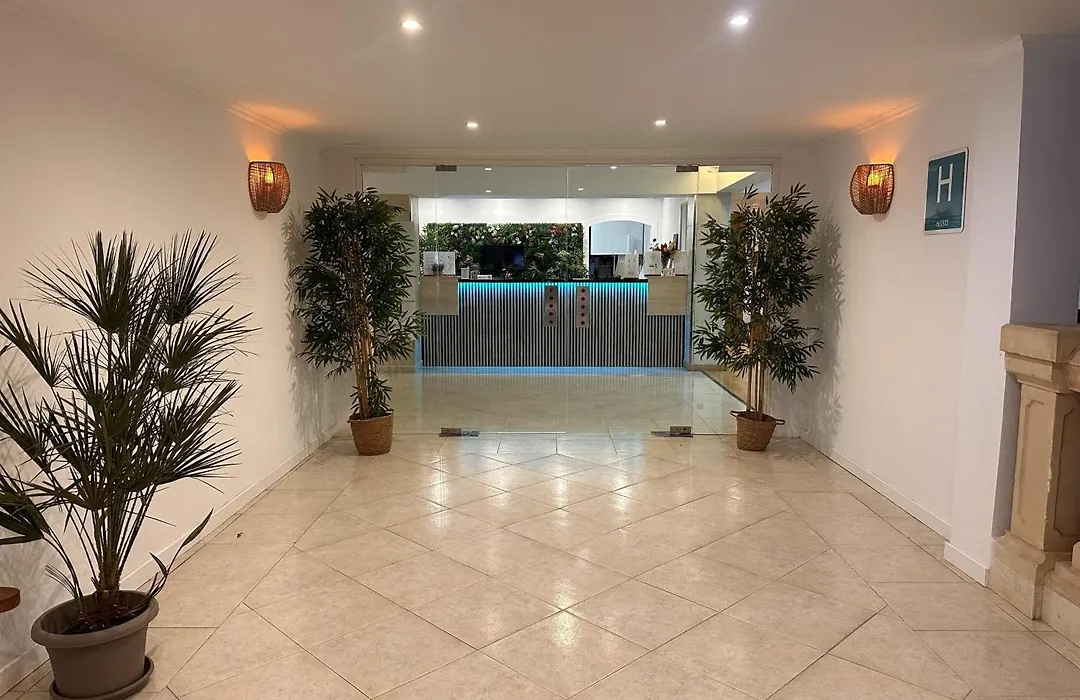 Hotel Selva Arenal-1