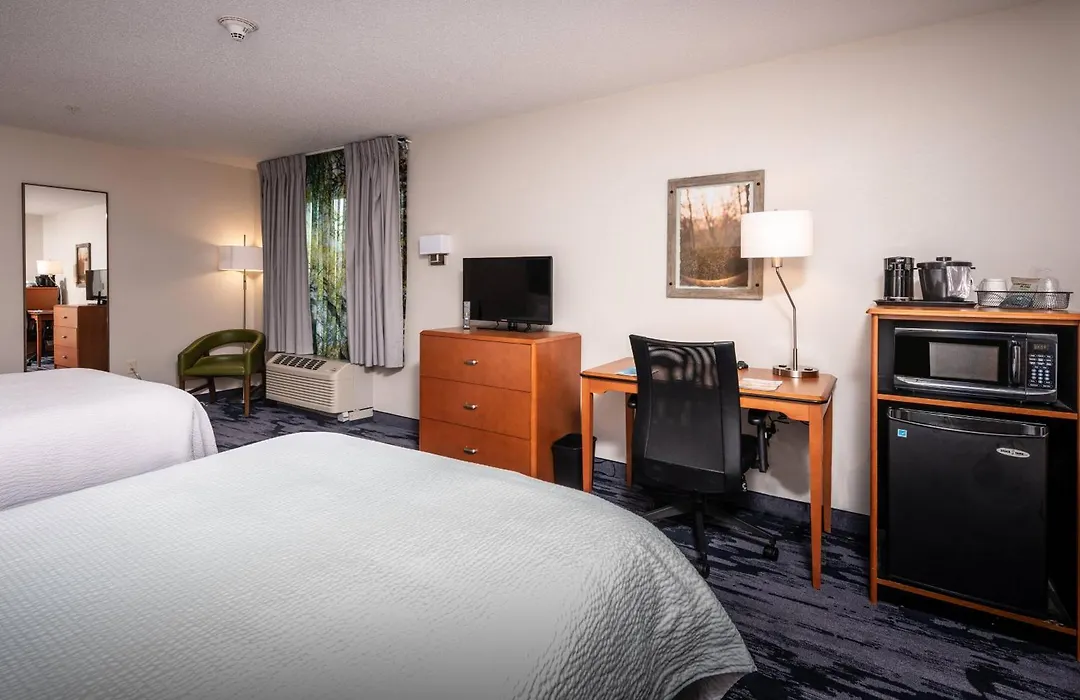 Fairfield Inn And Suites By Marriott New Bedford-1