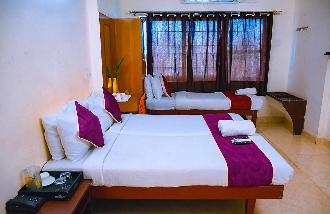 Naksha Tree Hotels Kishore Inn - Koyambedu-1