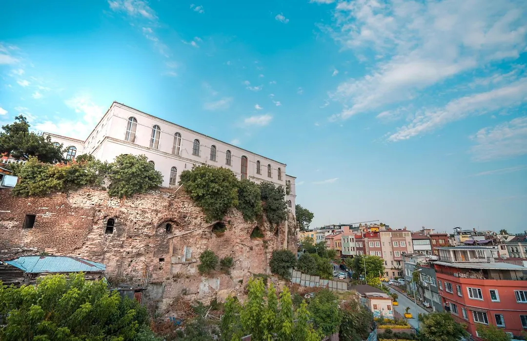 Gulliver Mansion Hotel-1