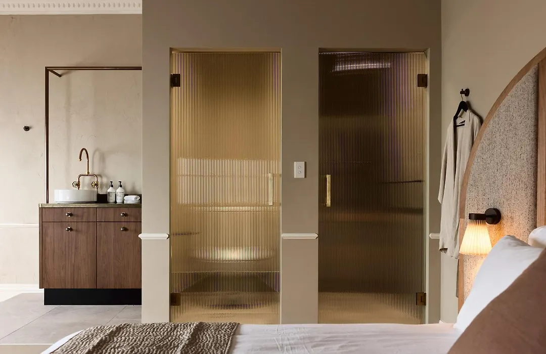 Empire Hotel-1