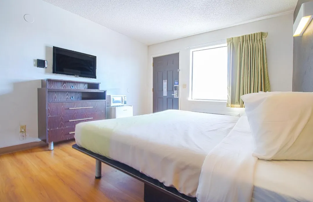 Studio Inn Extended Stay Oklahoma City Airport By Oyo-1