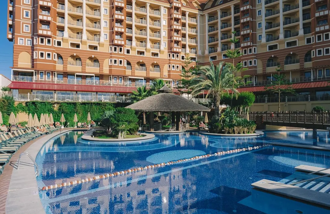 Villa Side Residence-1