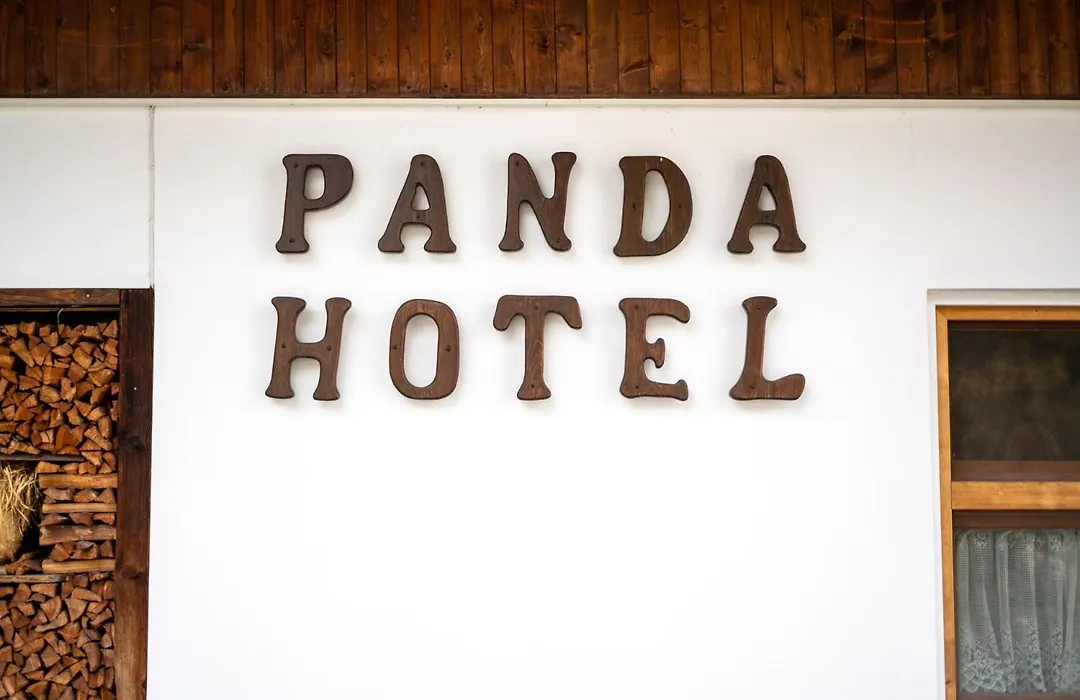 Hotel Panda Cortina- Ricarica Auto Elettriche-1