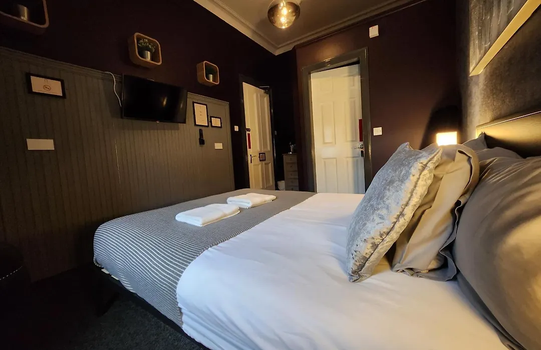 Frederick Douglass - Rooms In The City-1