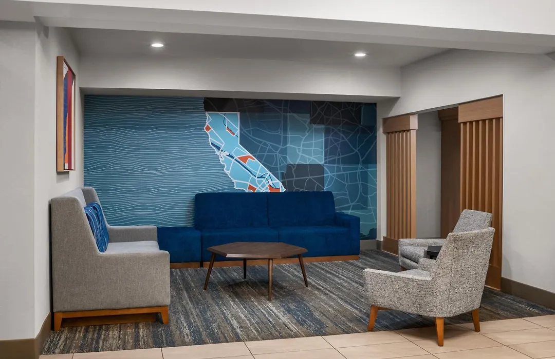 Holiday Inn Express & Suites Fresno River Park Hwy 41 By Ihg-1