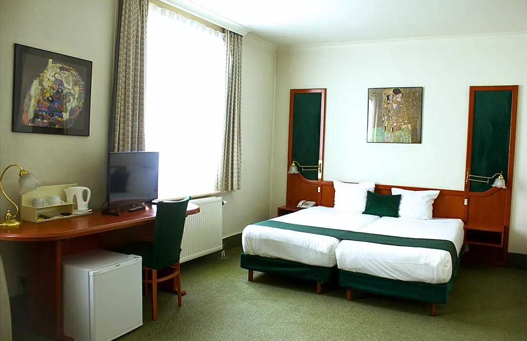 Hotel Le Dome-1